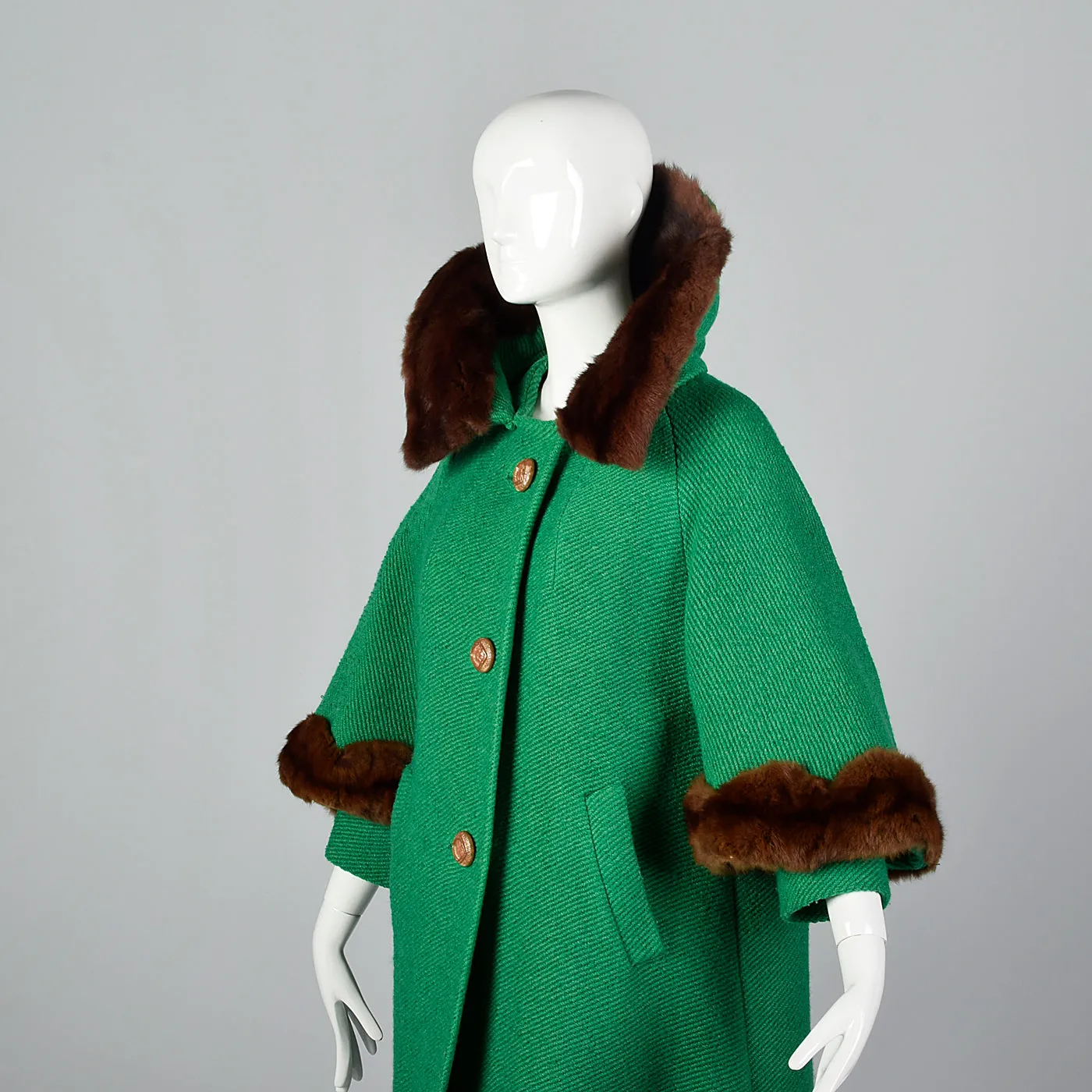 1960s Green Coat with Marmot Fur Trim & Dramatic Collar