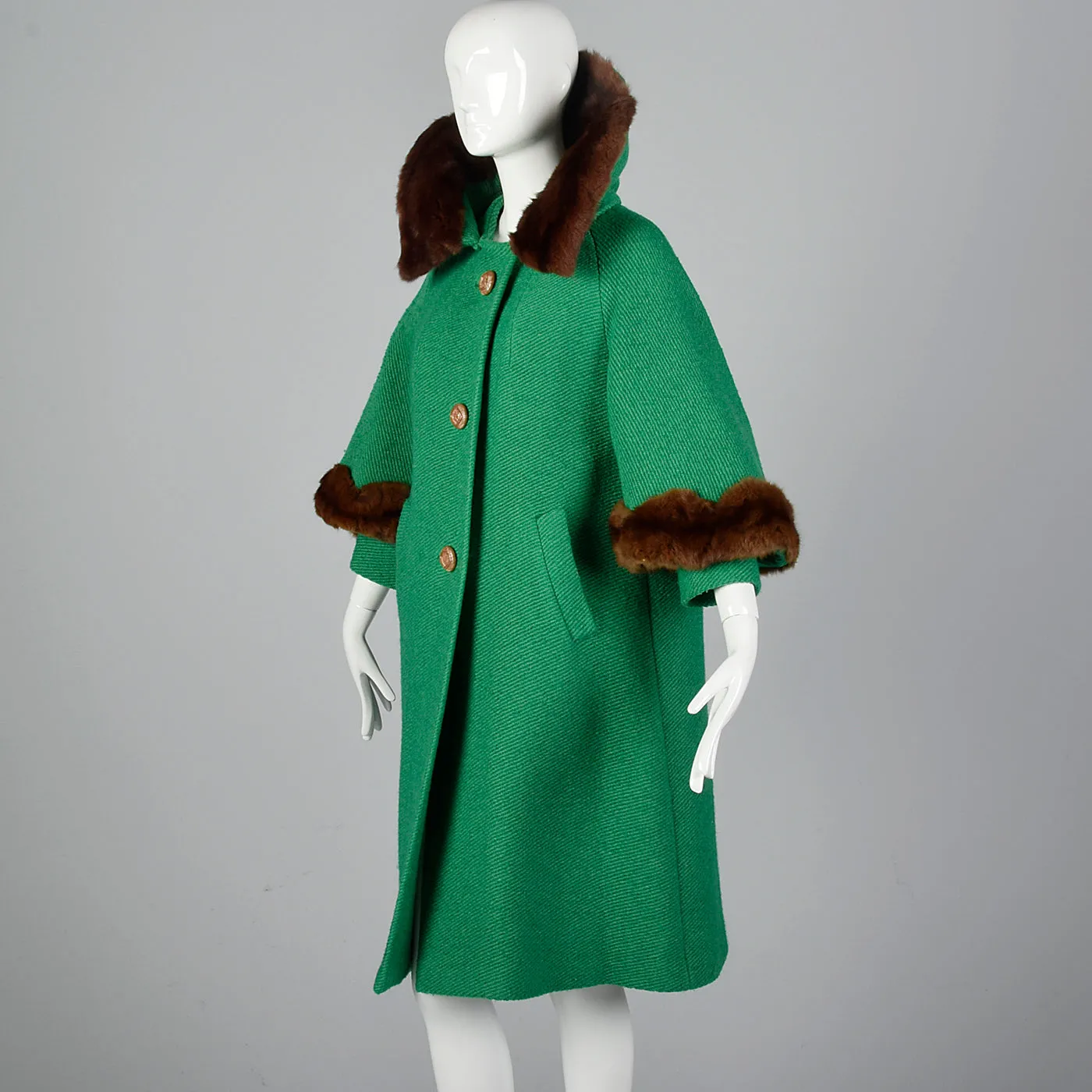 1960s Green Coat with Marmot Fur Trim & Dramatic Collar