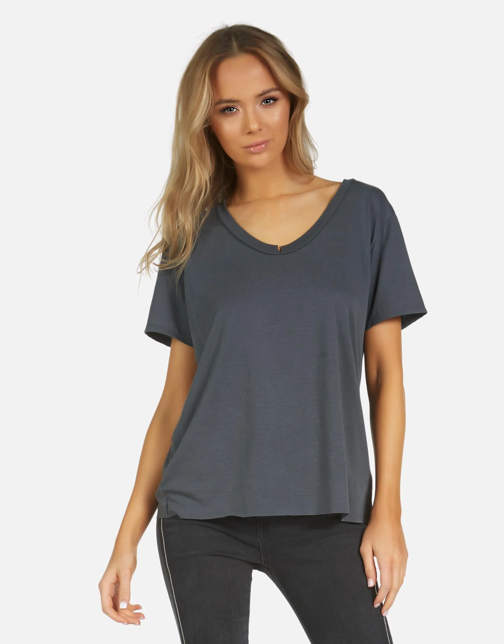 Delano Core Boyfriend Tee