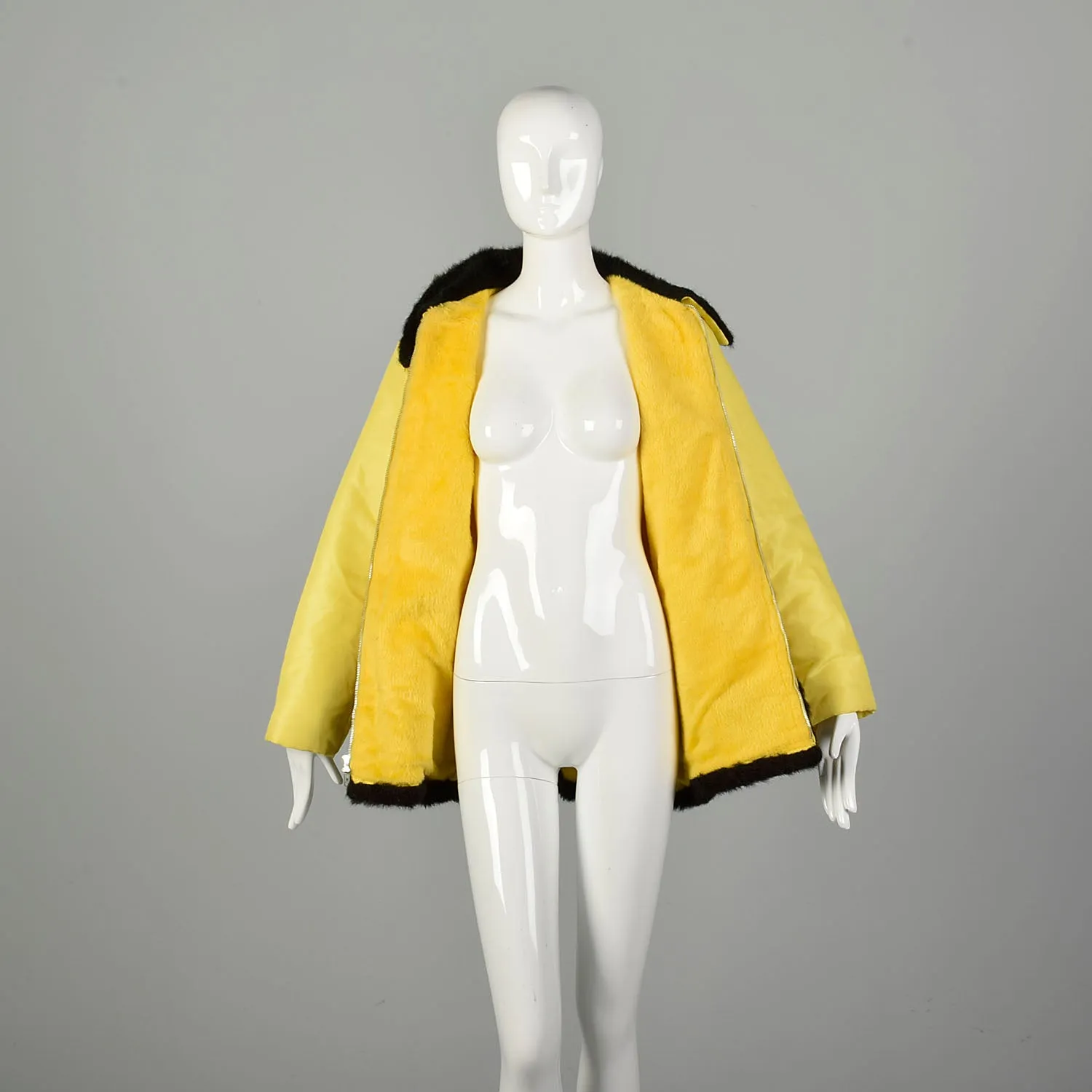 Medium 1970s Yellow Rain Coat Plush Lining Faux Fur Trim  Autumn Winter Jacket