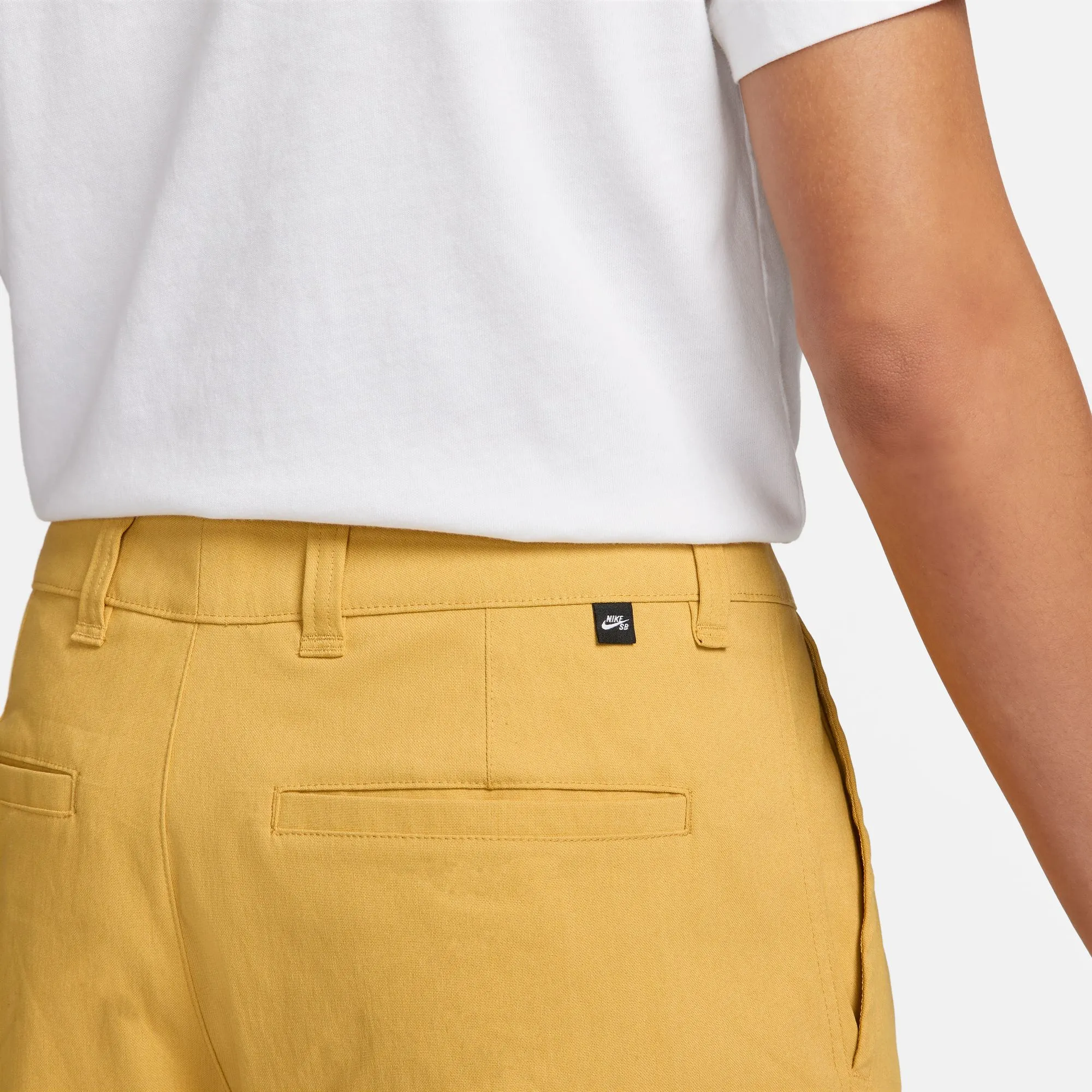 Nike SB Loose-Fit Skate Chino Trousers (Mustard Yellow)